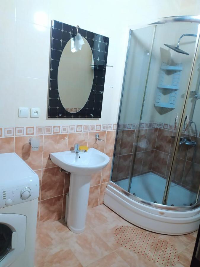 Apartment On 26 May Str Batumi Luaran gambar